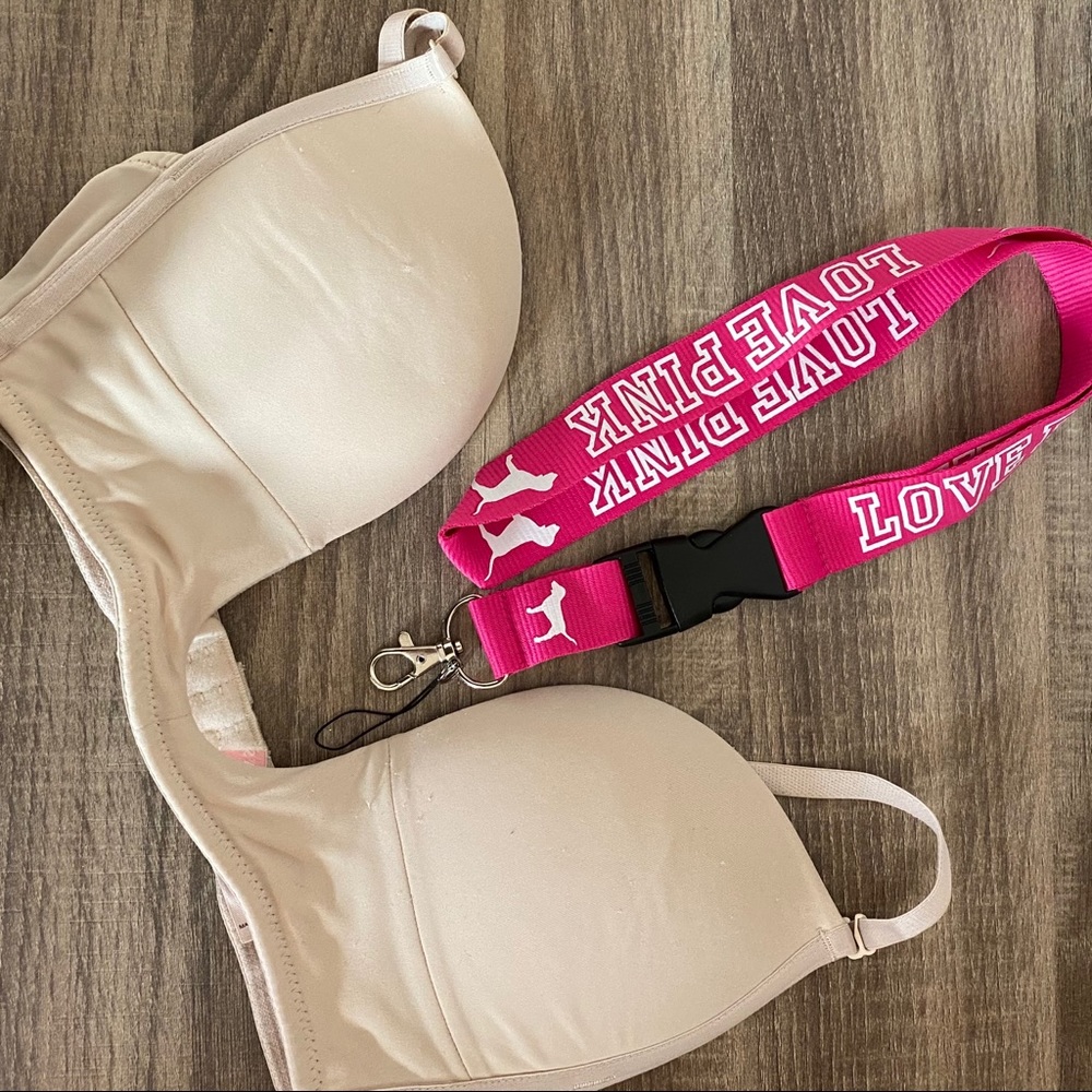 Deep plunge bra
